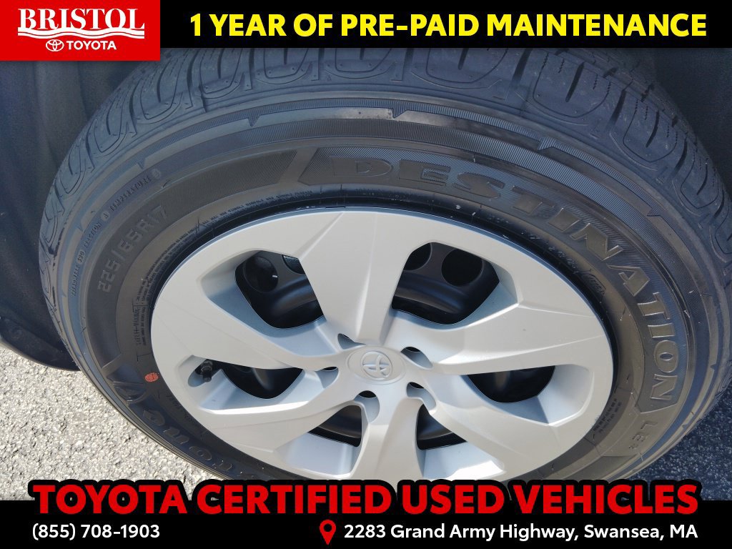 Certified 2025 Toyota RAV4 LE AWD/4WD image 12