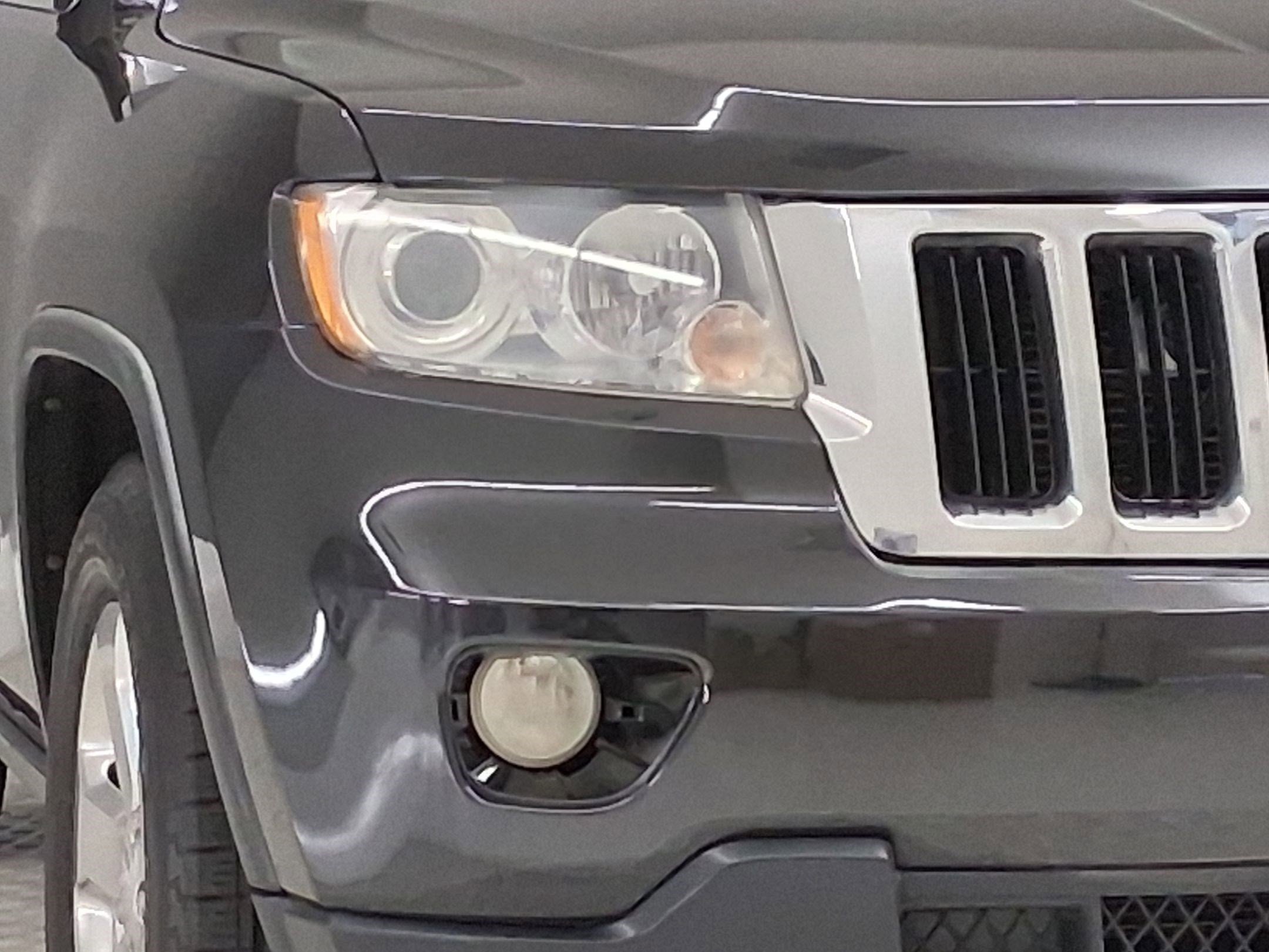 Used 2011 Jeep Grand Cherokee Limited RWD image 9
