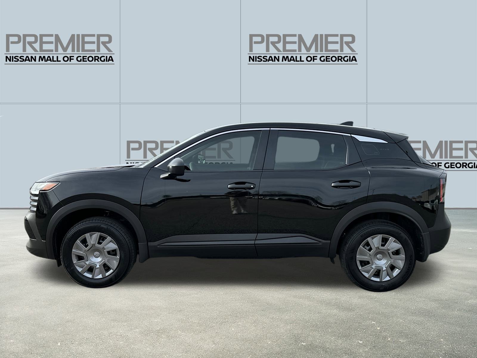 New 2026 Nissan Kicks S image 8