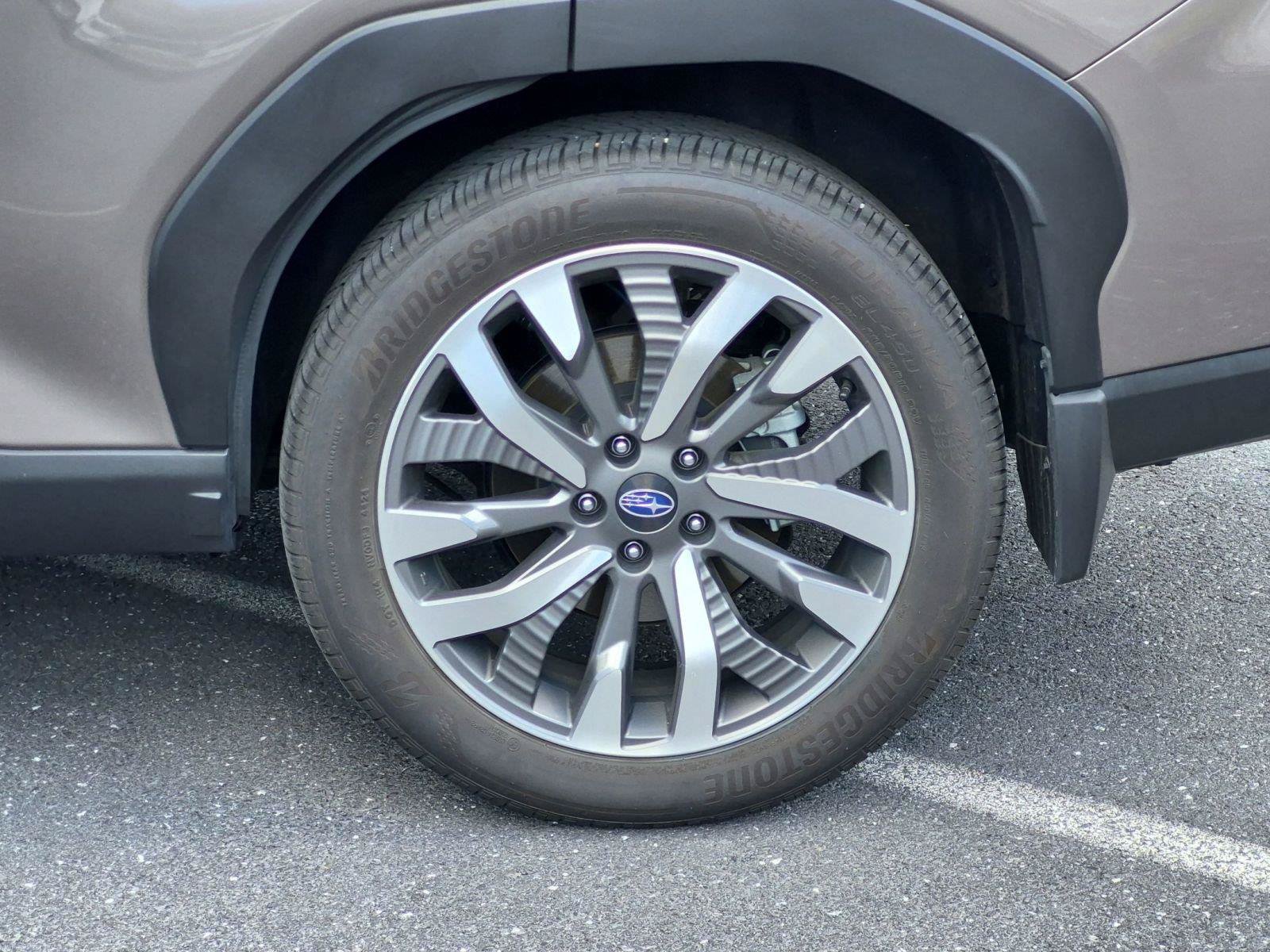 Certified 2025 Subaru Forester Touring AWD/4WD image 9