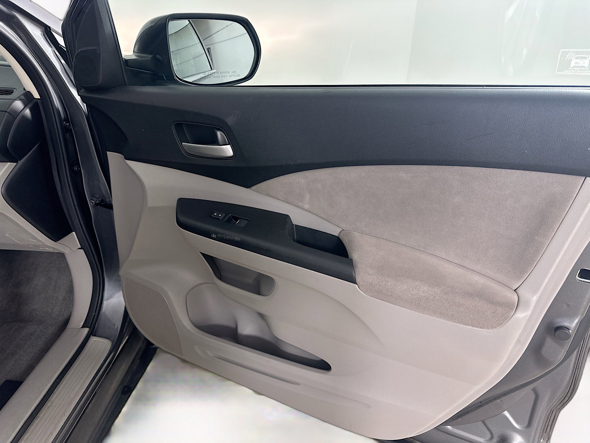 Used 2012 Honda CR-V EX image 38