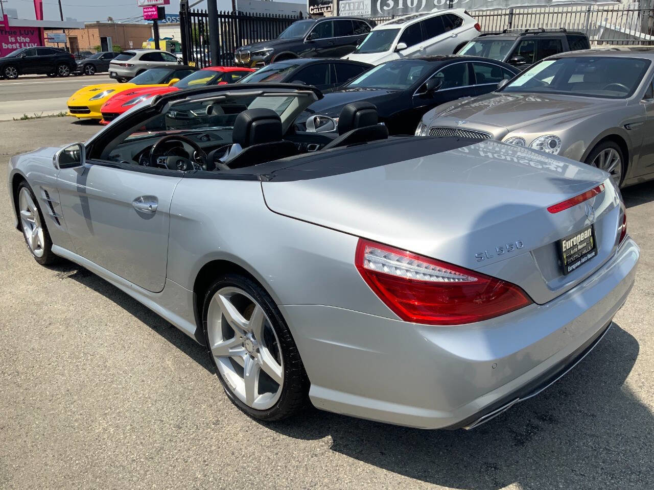 Used 2014 Mercedes-Benz SL 550 image 4