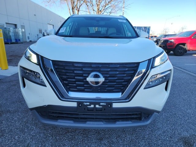 Certified 2023 Nissan Rogue SV w/ SV Premium Package image 2