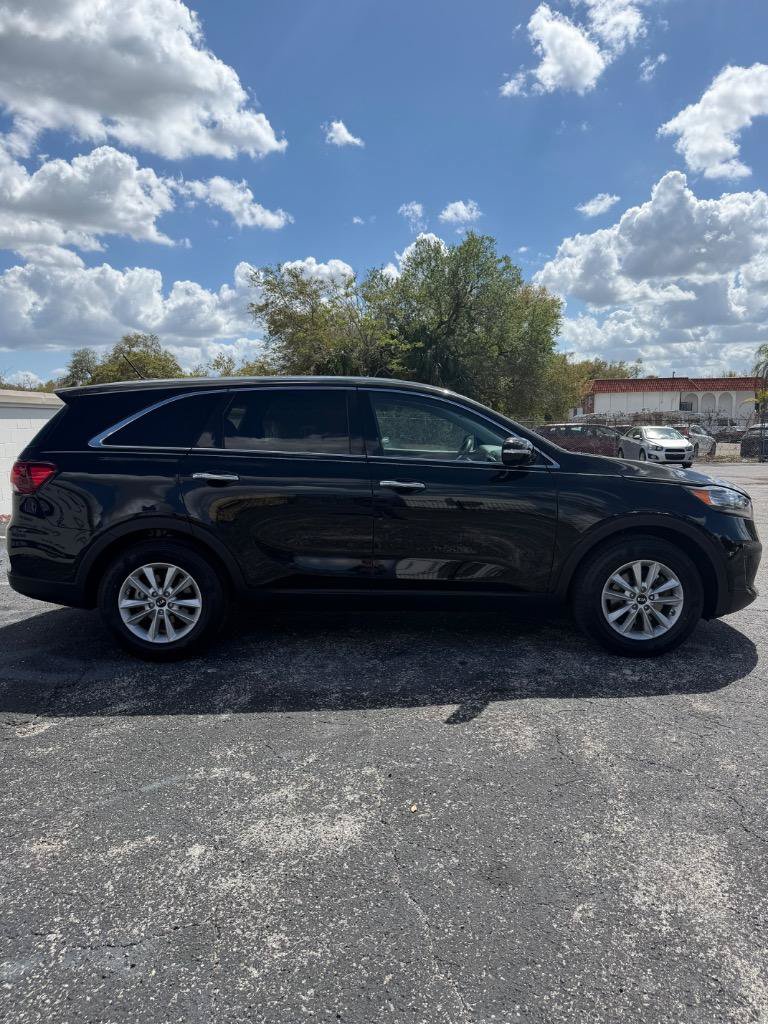 Used 2020 Kia Sorento LX FWD image 6