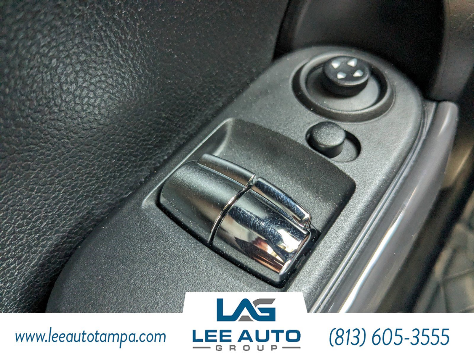 Used 2015 MINI Cooper 2-Door Hardtop image 21