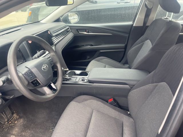 Used 2025 Toyota Camry LE image 11