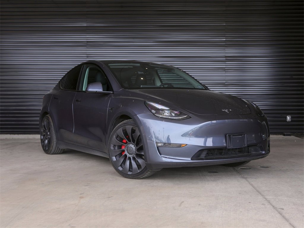 Used 2022 Tesla Model Y Performance image 9