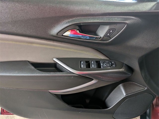 Certified 2024 Chevrolet Trax ACTIV w/ Sunroof Package image 14