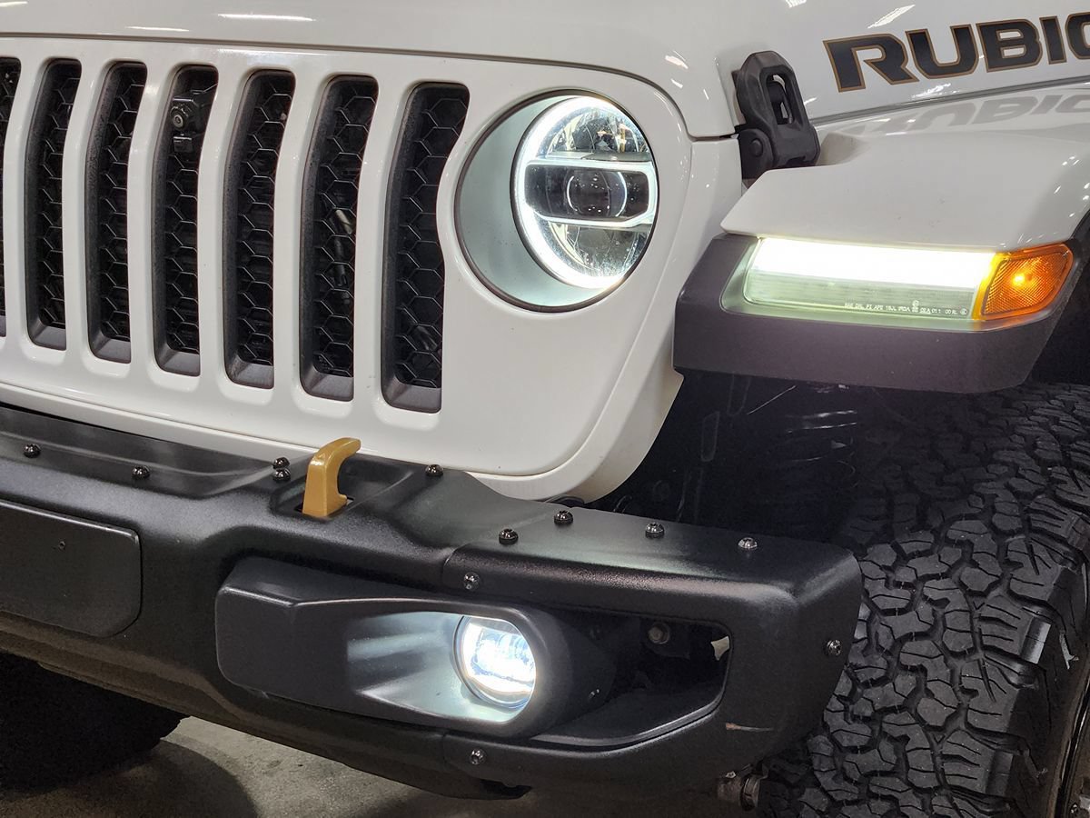 Used 2021 Jeep Wrangler Unlimited Rubicon w/ Dual Top Group AWD/4WD image 14