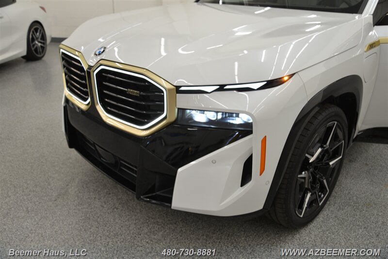 Used 2024 BMW XM AWD/4WD image 52