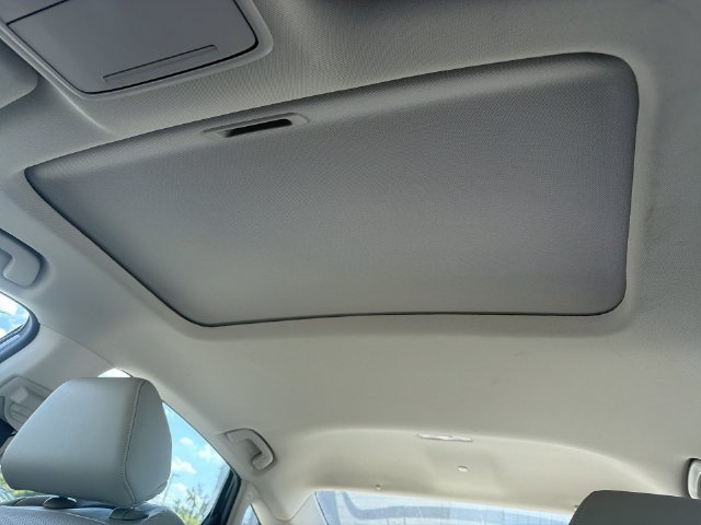 Used 2024 Honda Accord Touring image 18