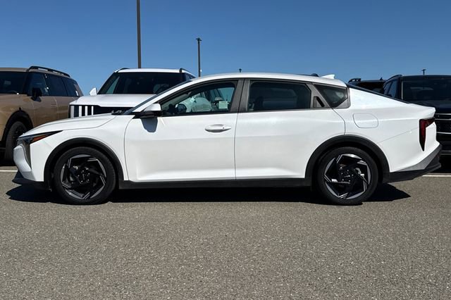 Certified 2025 Kia K4 EX FWD image 9