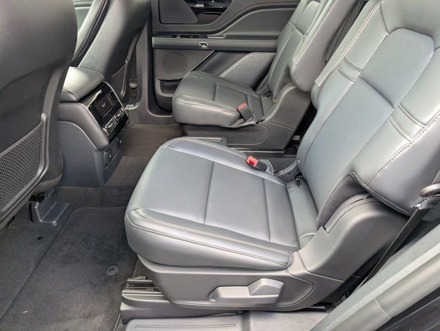 New 2026 Lincoln Aviator 2WD image 31