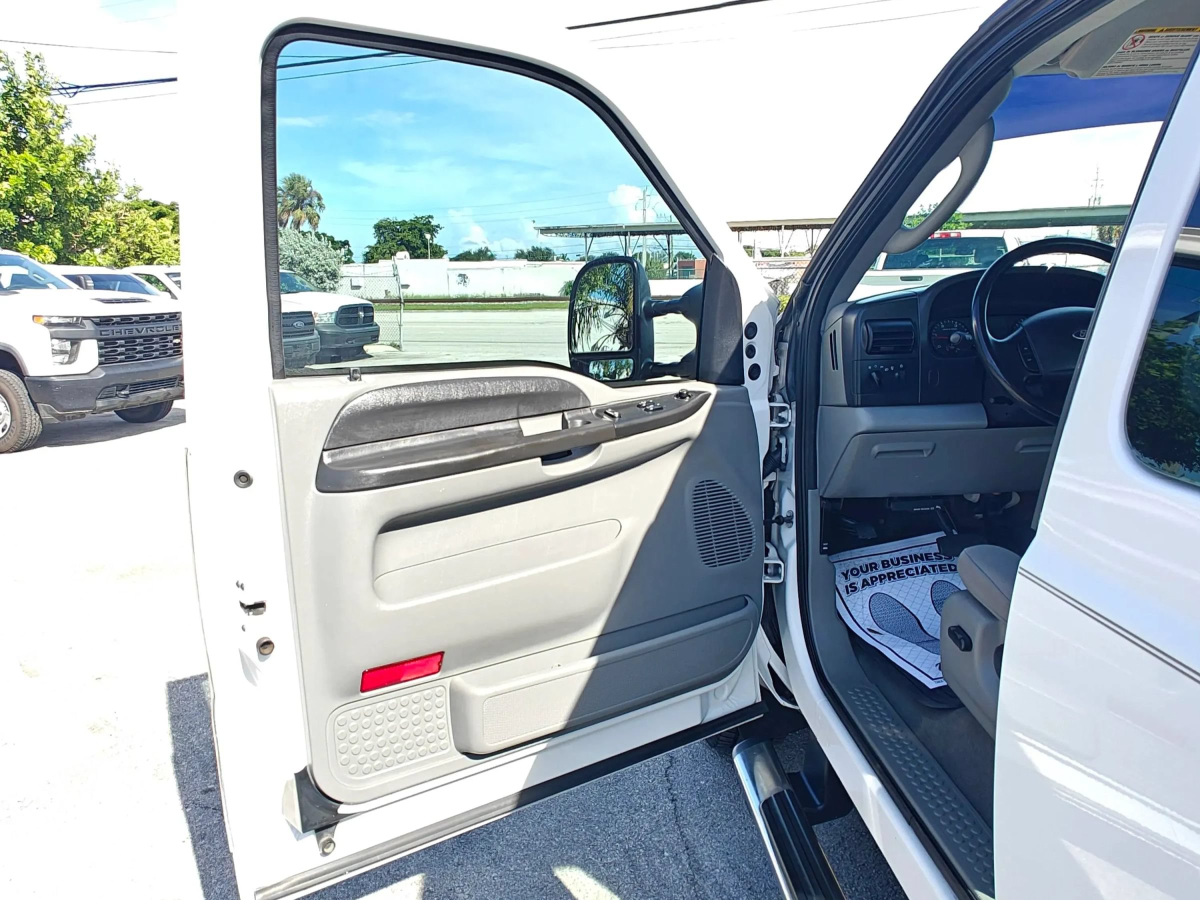Used 2007 Ford F250 XLT AWD/4WD image 10