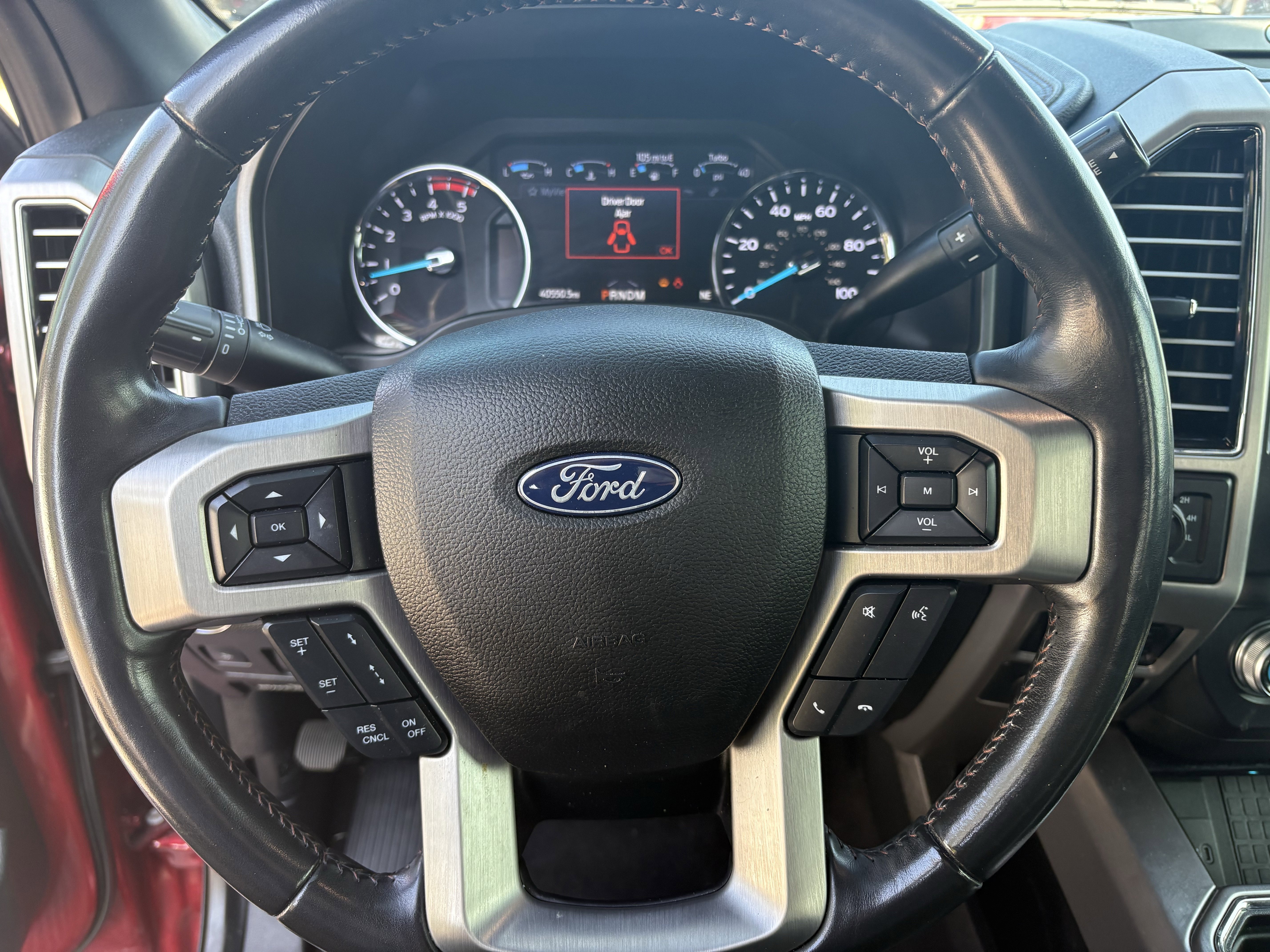 Used 2020 Ford F250 Platinum w/ FX4 Off-Road Package image 26