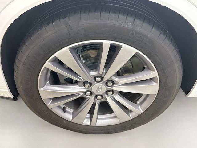 Used 2023 Cadillac XT6 Premium Luxury image 36