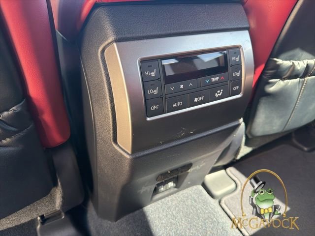 Used 2023 Lexus GX 460 Premium AWD/4WD image 25