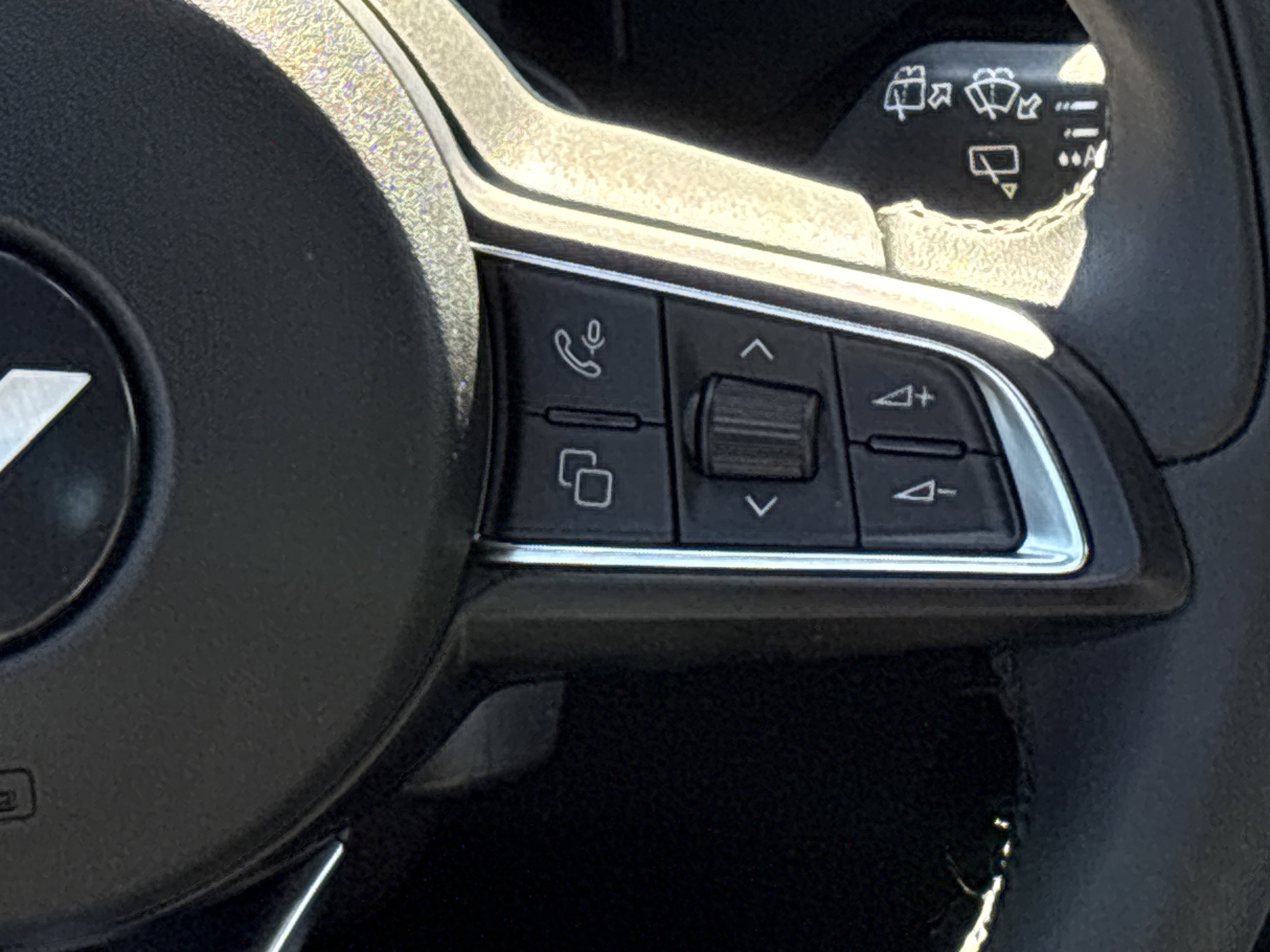 Used 2024 Dodge Hornet GT w/ GT Blacktop Package image 23