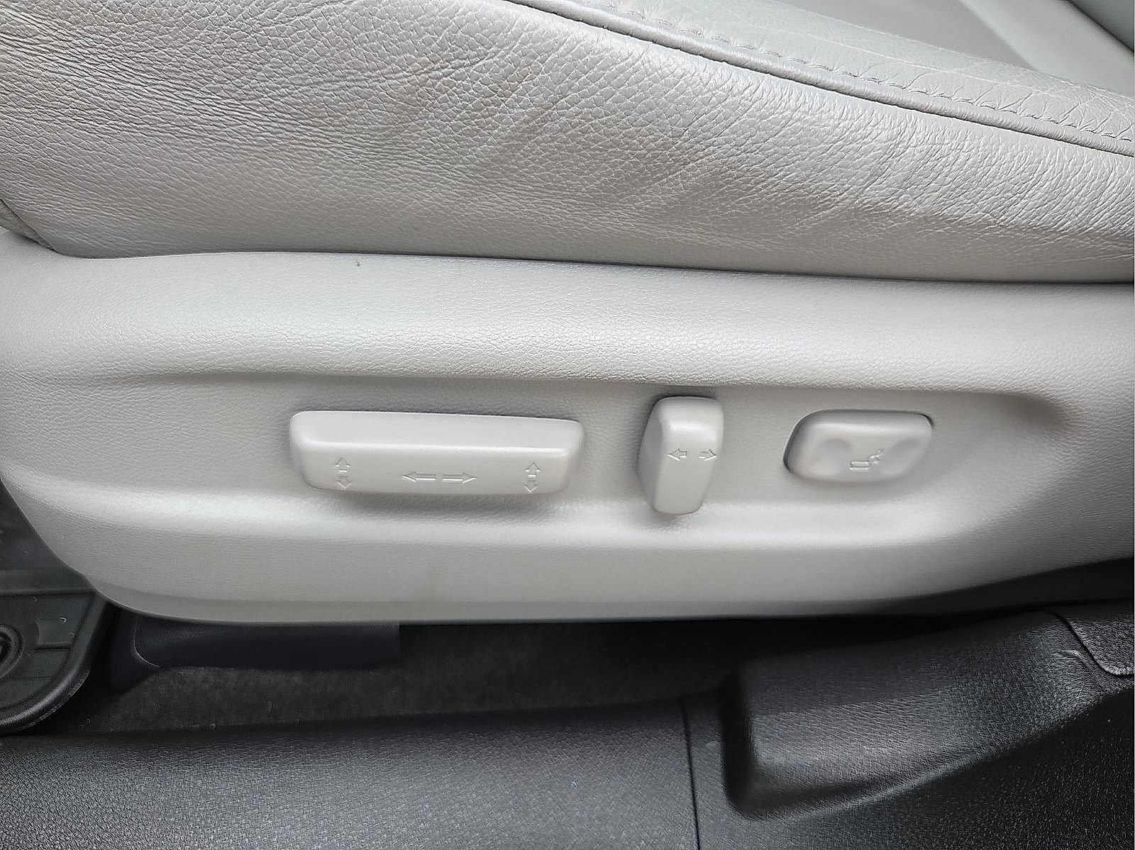 Used 2020 Honda Pilot Touring image 15
