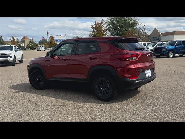 Used 2024 Chevrolet TrailBlazer LS w/ LS Convenience Package FWD image 29