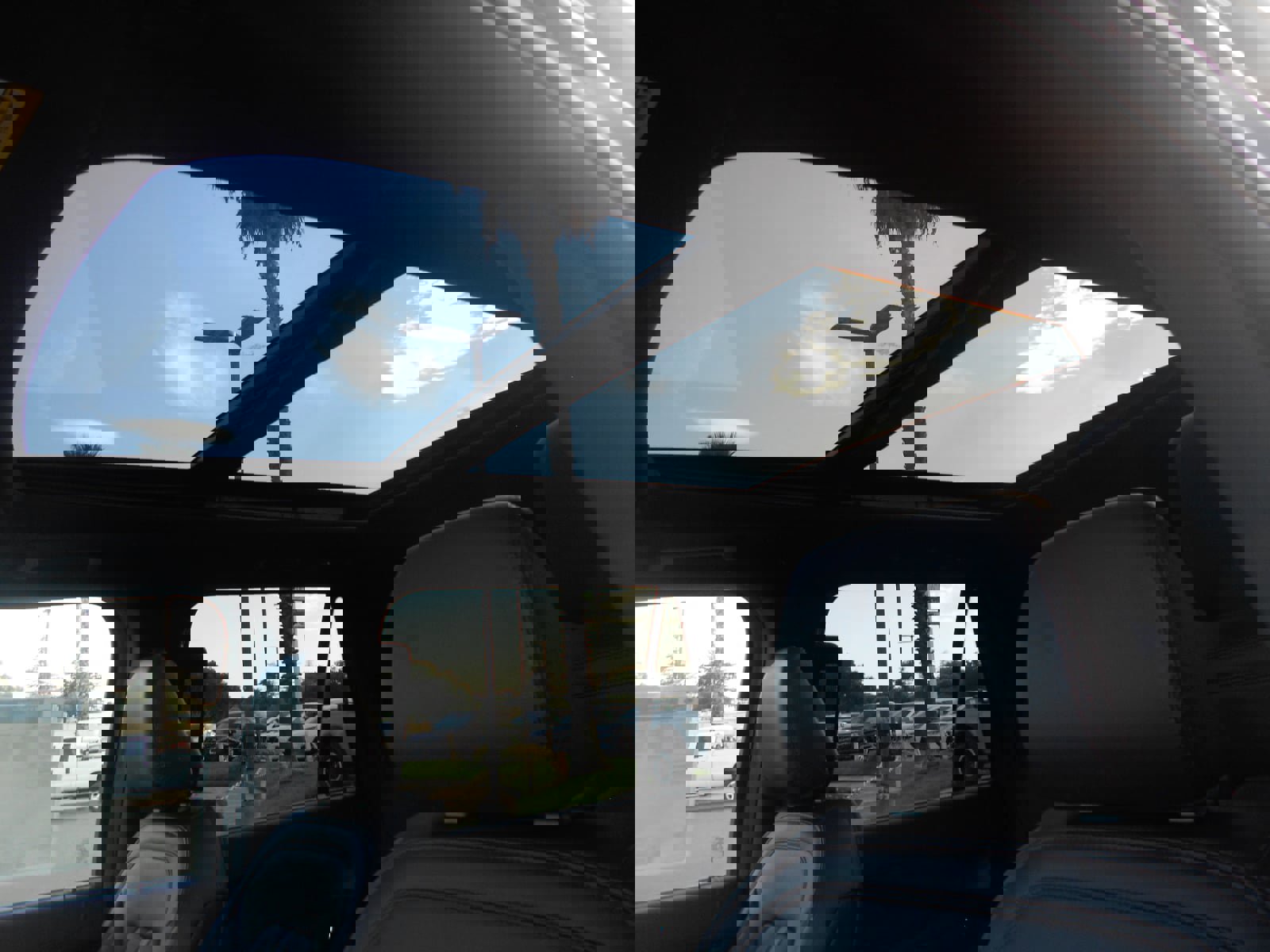 Used 2024 Ford Expedition Limited image 13