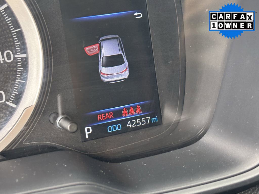 Certified 2022 Toyota Corolla LE w/ Carpet Mat Package (TMS) image 12