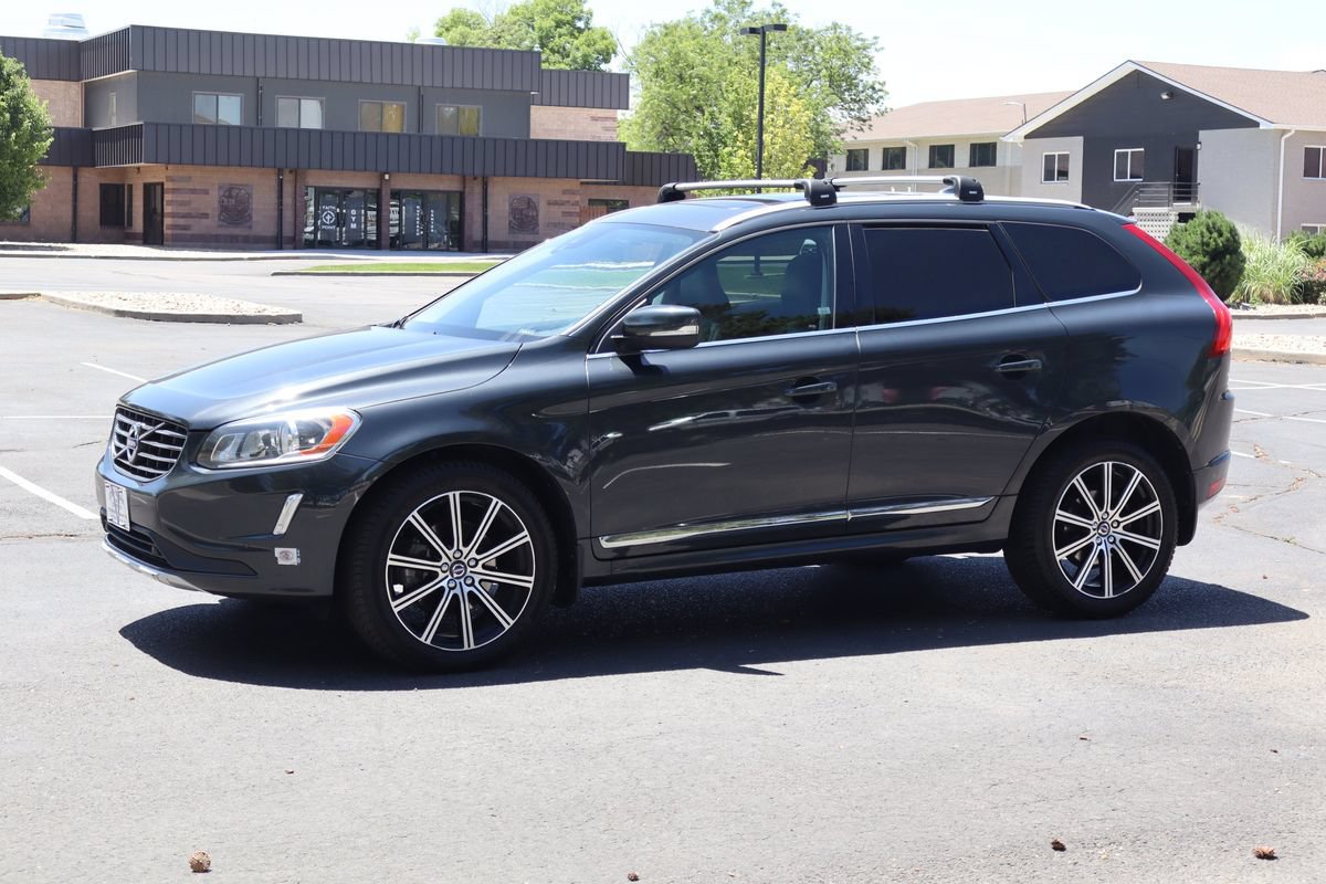 Used 2015 Volvo XC60 T5 AWD/4WD image 10