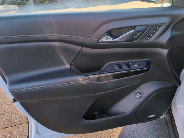 Used 2021 GMC Acadia AT4 w/ Preferred Package image 15