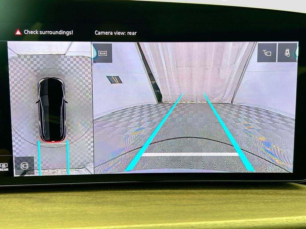 Used 2025 Audi Q5 Premium Plus w/ Premium Plus image 16