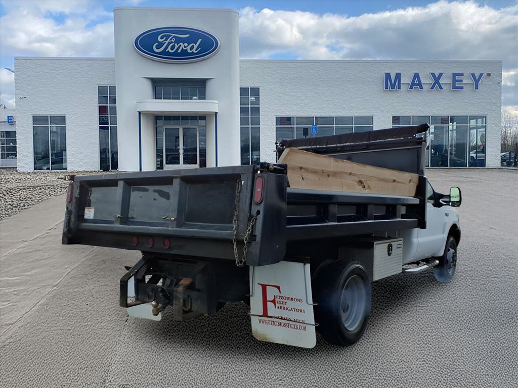 Used 1999 Ford F550 2WD Regular Cab Super Duty image 6