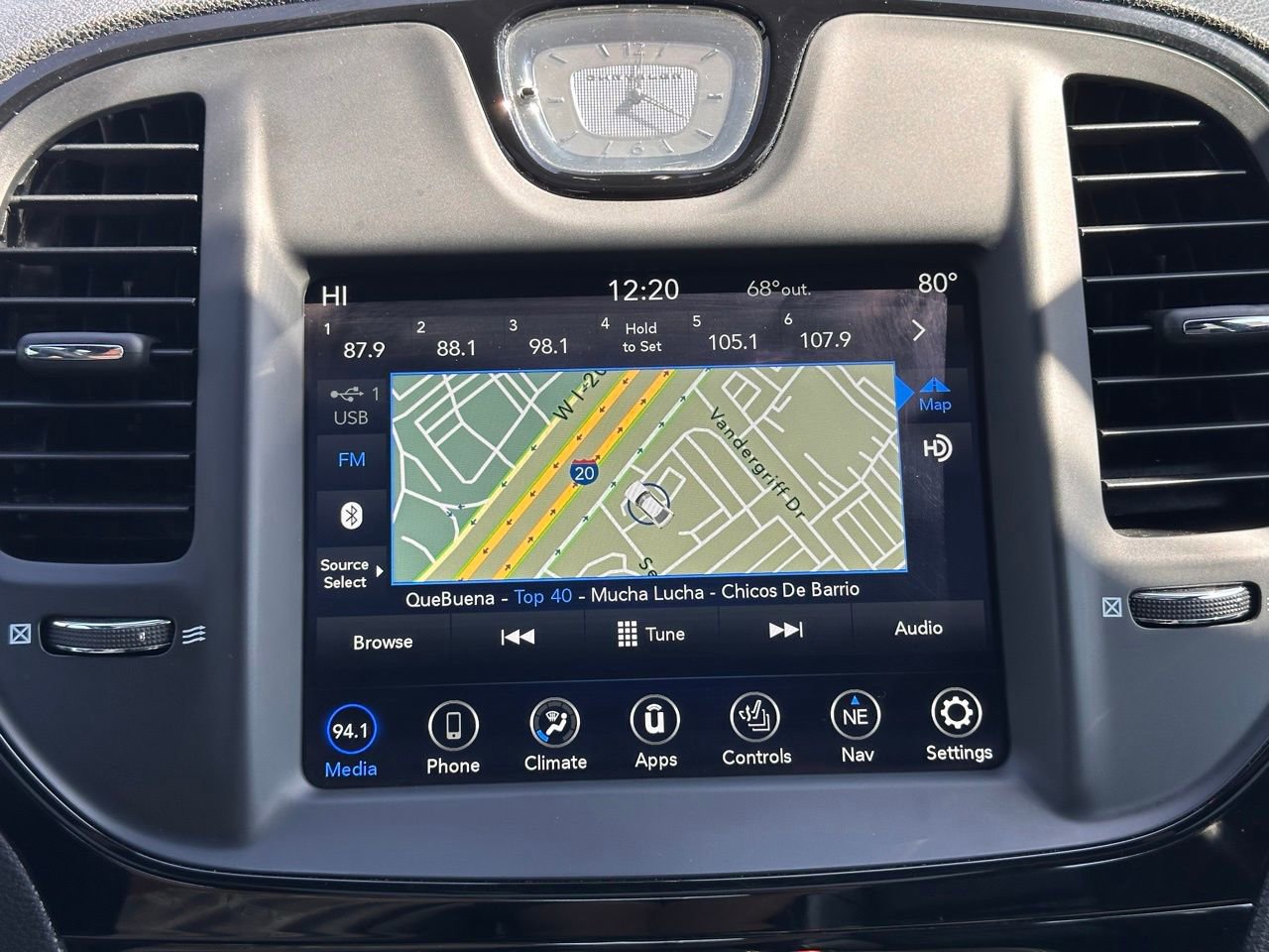 Used 2023 Chrysler 300 S image 30