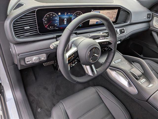 New 2026 Mercedes-Benz GLS 580 4MATIC image 3