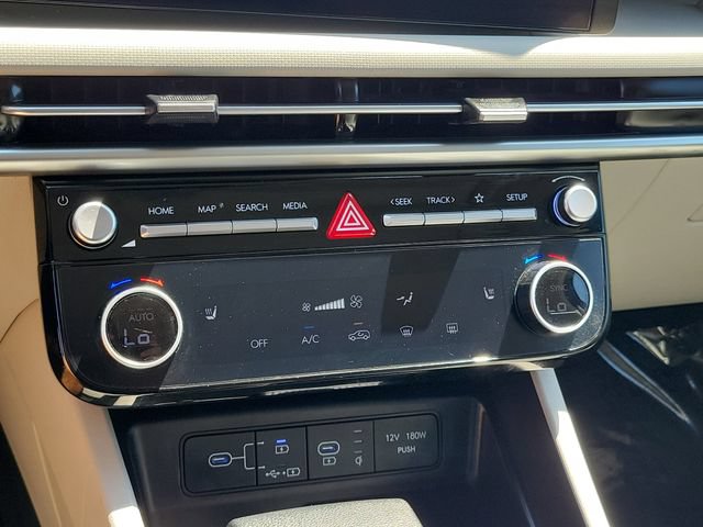 Used 2025 Hyundai Tucson SEL FWD image 12