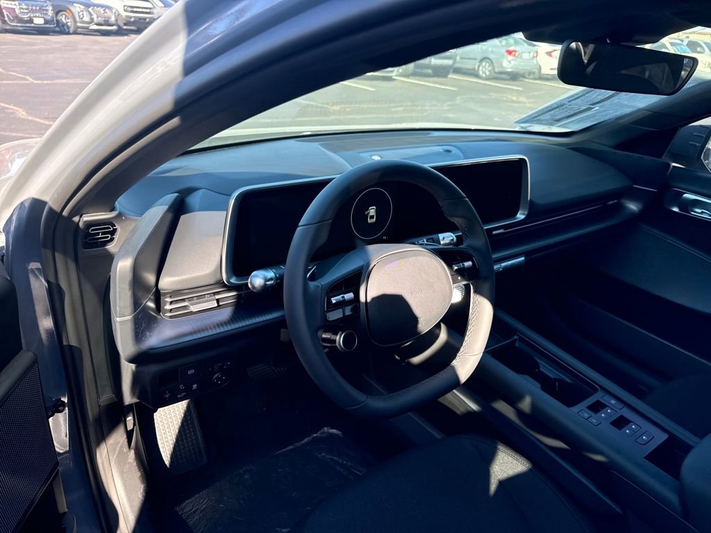 New 2025 Hyundai Ioniq 6 SE image 15