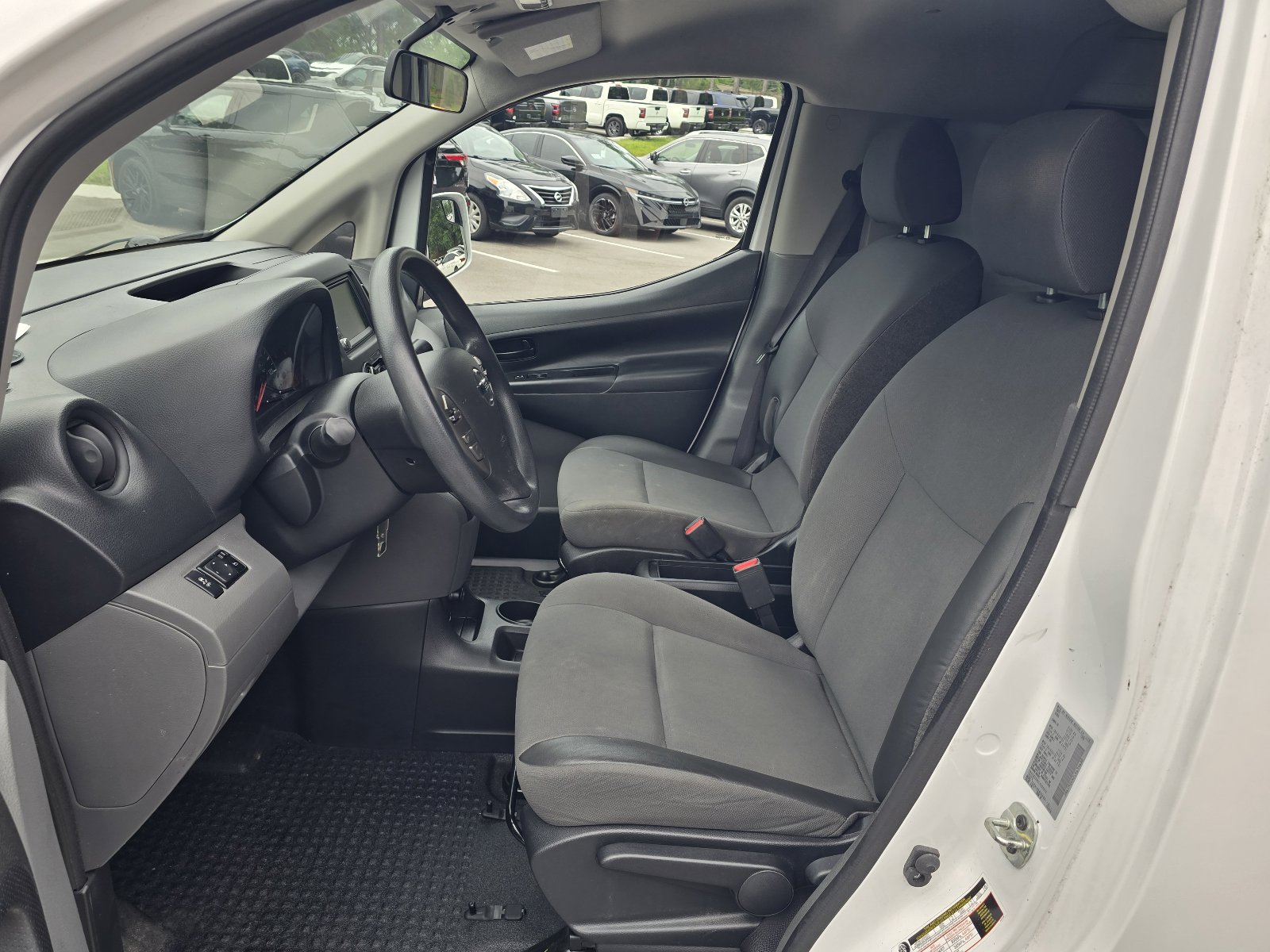 Used 2020 Nissan NV200 SV w/ Back Door Glass Package FWD image 13
