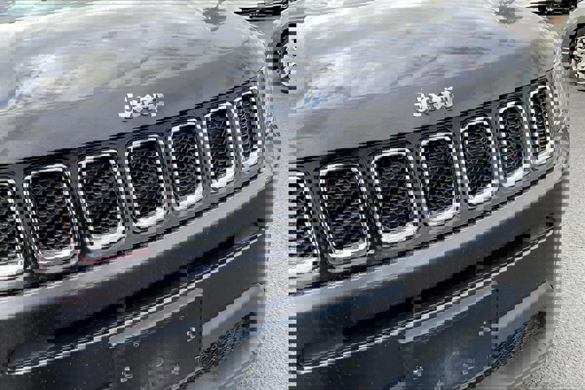 Used 2019 Jeep Compass Latitude w/ Popular Equipment Group image 28