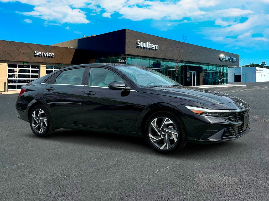 New 2025 Hyundai Elantra Limited FWD image 11