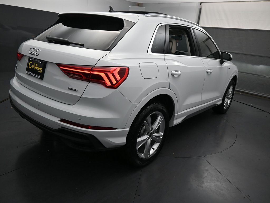 Used 2024 Audi Q3 2.0T Premium w/ Convenience Package image 13