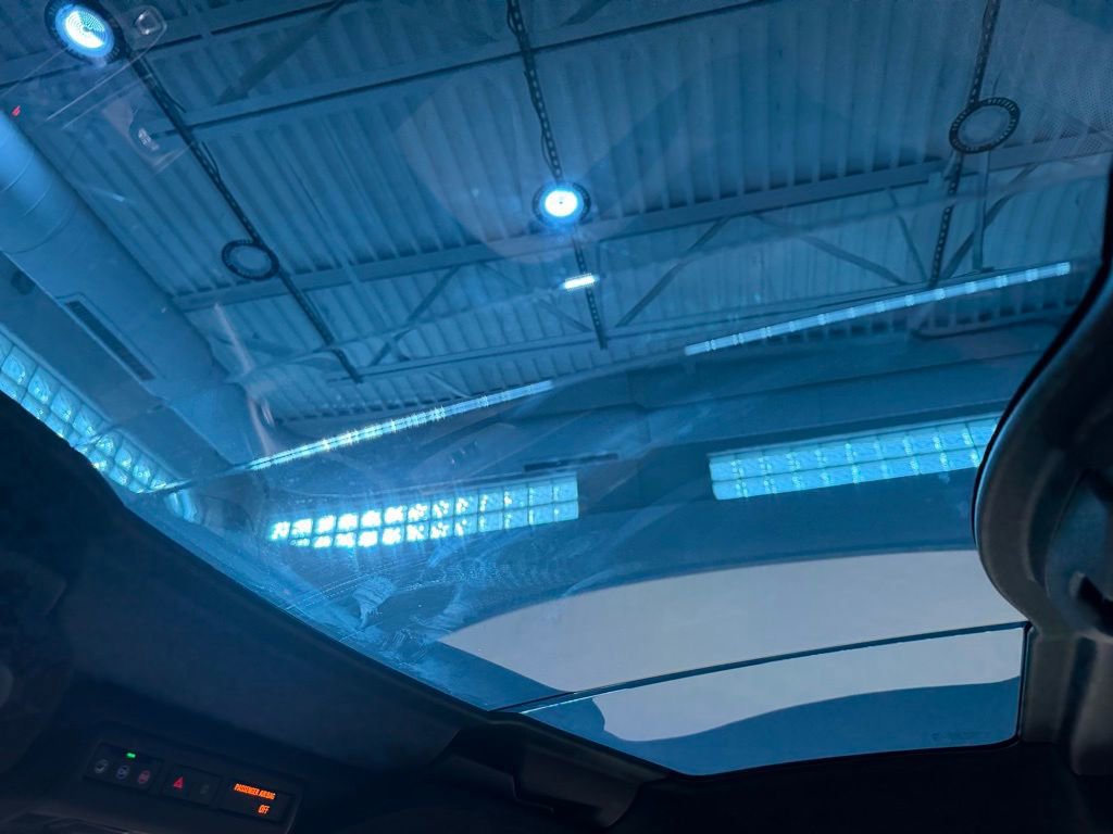 Used 2023 Chevrolet Corvette Stingray Premium Cpe image 32