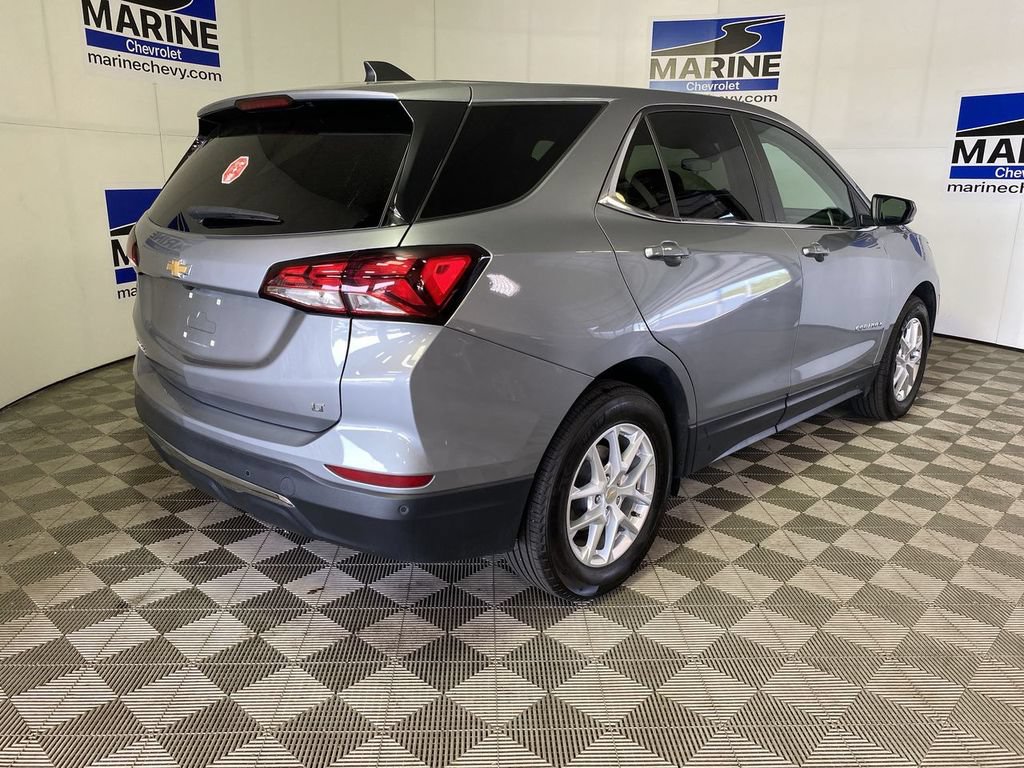 Used 2024 Chevrolet Equinox LT FWD image 13