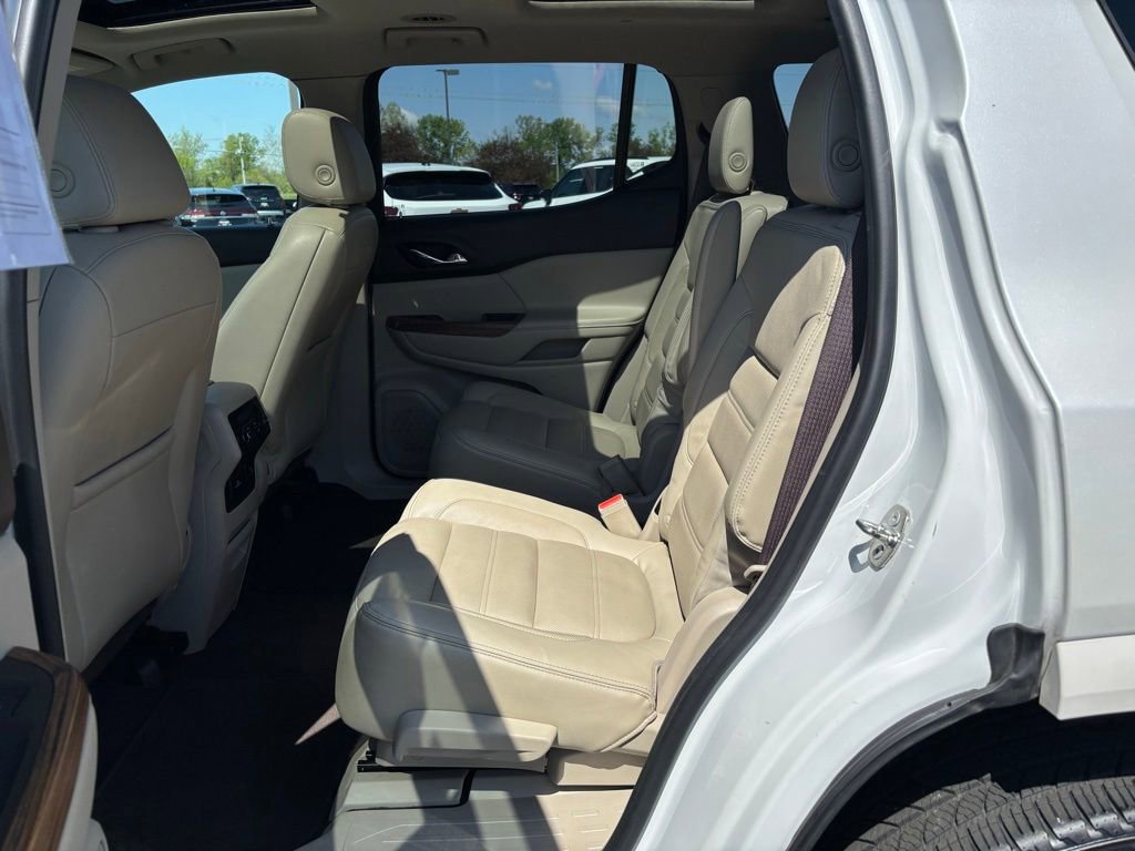 Used 2017 GMC Acadia Denali AWD/4WD image 19