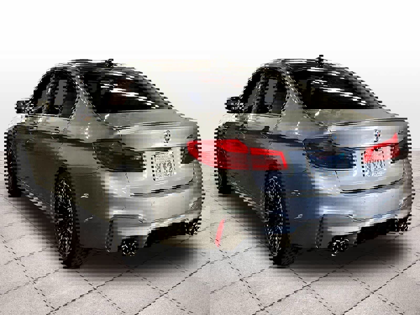 Used 2018 BMW M5 image 13