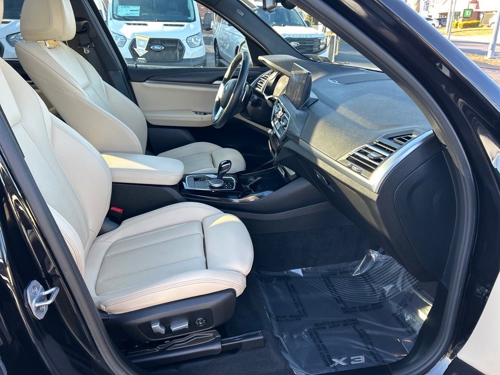 Used 2024 BMW X3 xDrive30i w/ Premium Package image 19
