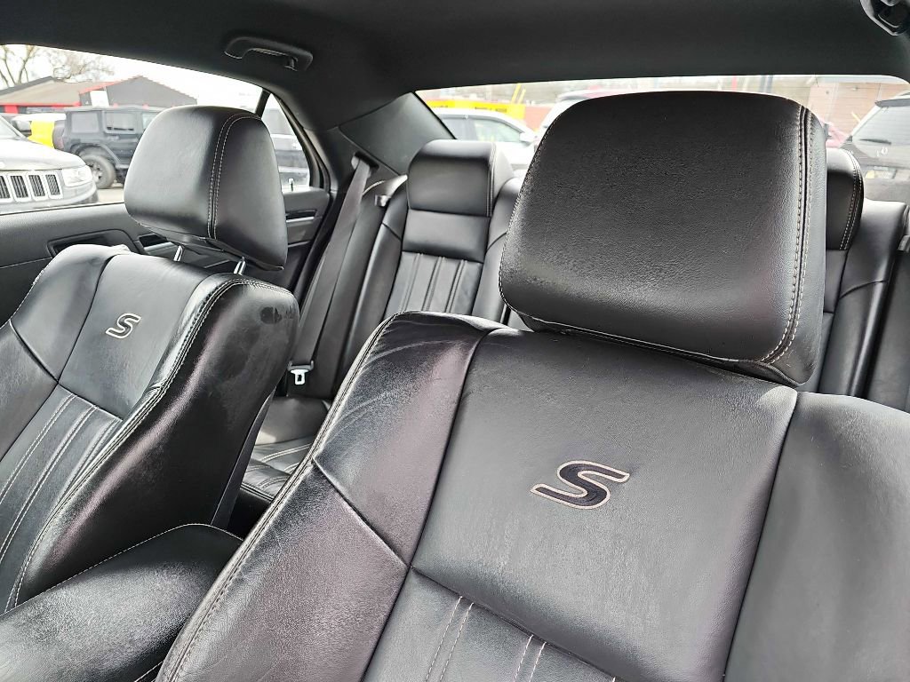 Used 2021 Chrysler 300 S image 26