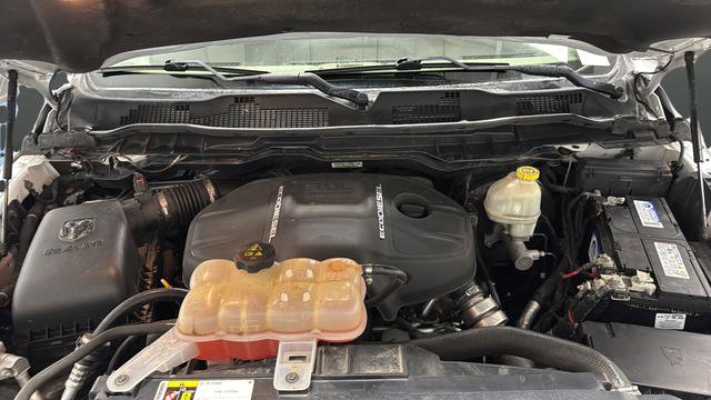 Used 2016 RAM 1500 Laramie w/ Convenience Group image 27