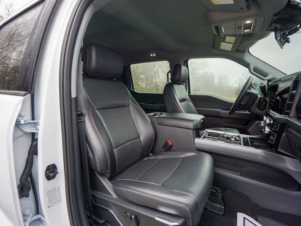 Used 2023 Ford F250 Lariat w/ Black Appearance Package image 38