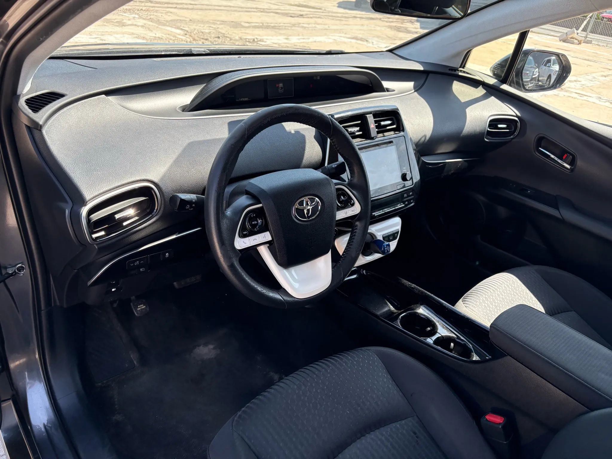 Used 2017 Toyota Prius Prime Plus w/ Carpet Mat Package image 10