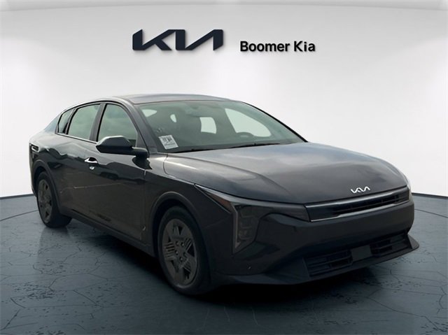 Certified 2025 Kia K4 LX image 3