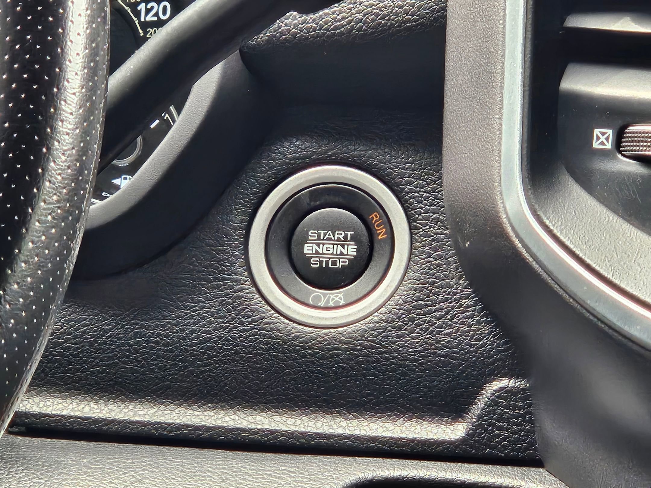 Used 2022 RAM 2500 Big Horn AWD/4WD image 14