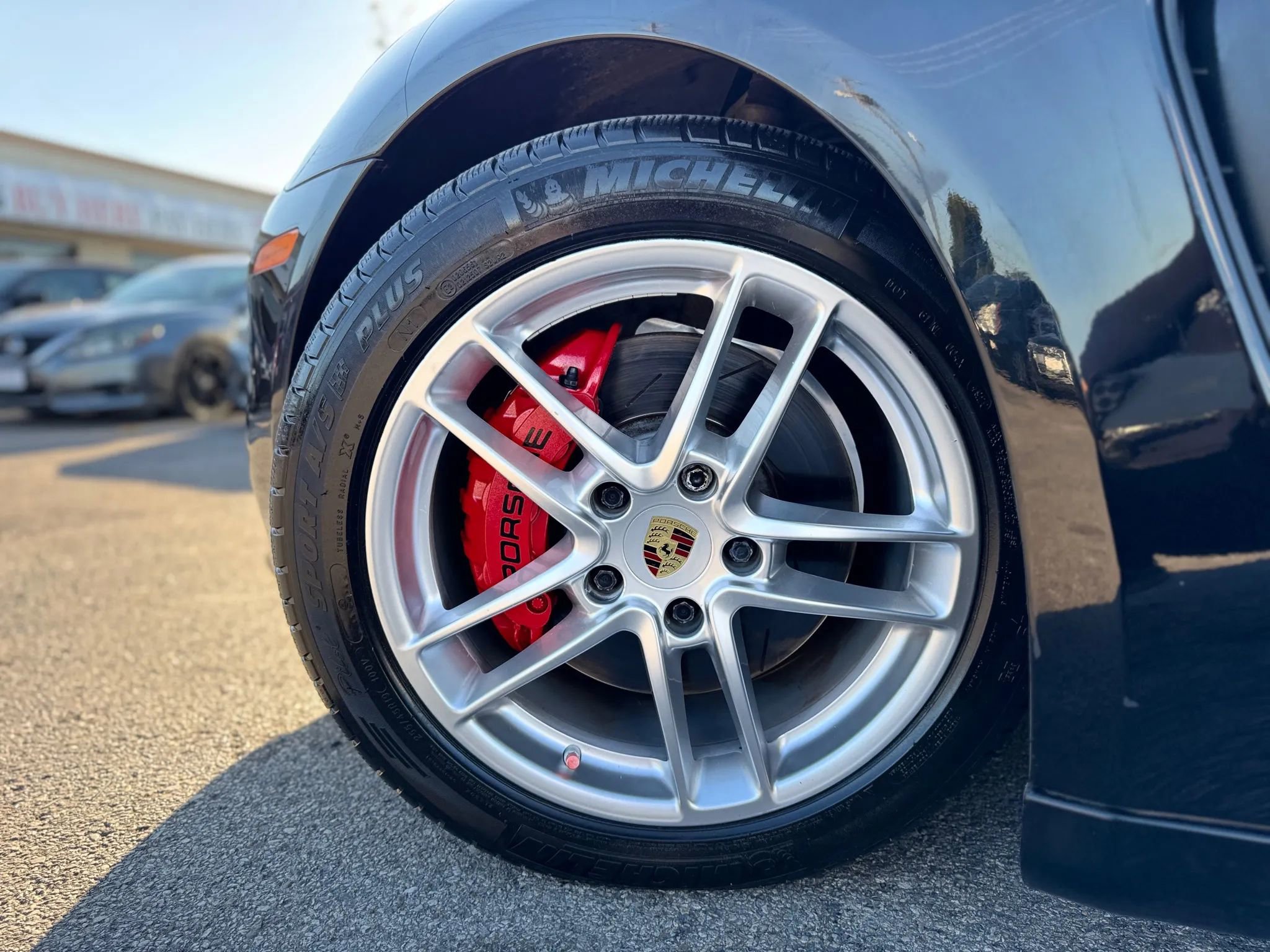 Used 2014 Porsche Panamera S image 11